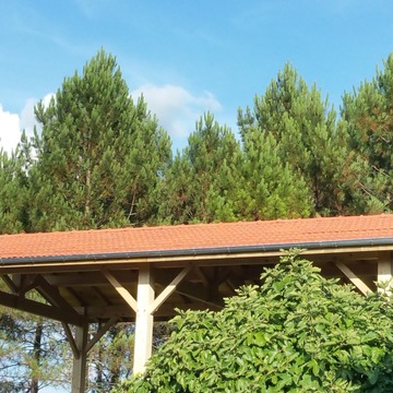 abris bois avec toiture vers Langon